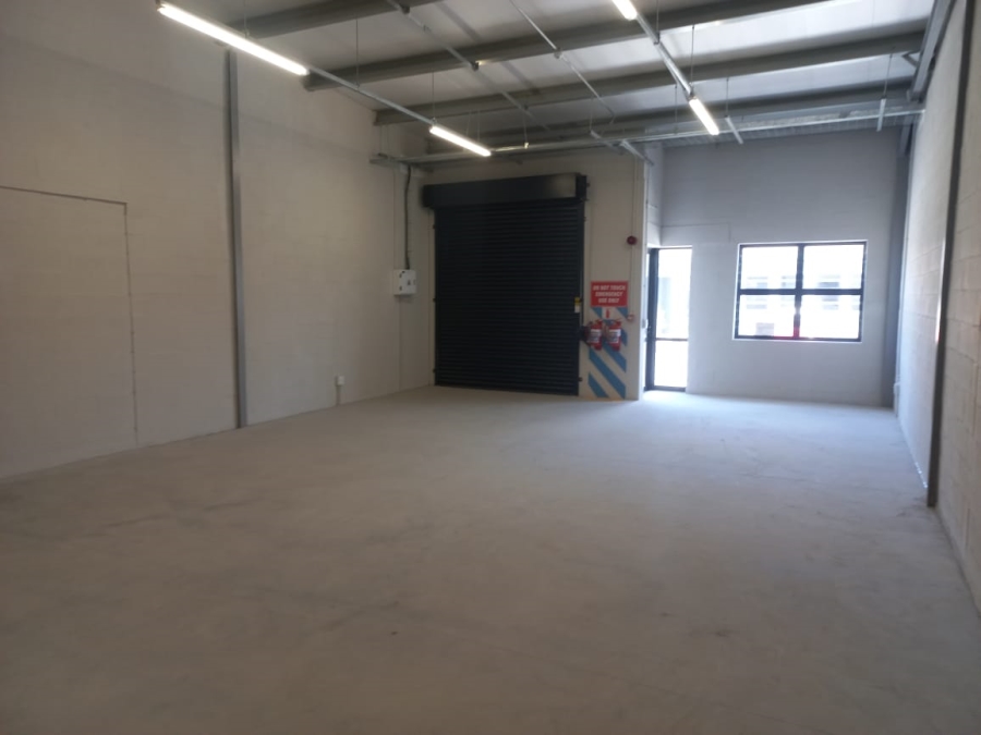 To Let commercial Property for Rent in Montague Gardens Western Cape